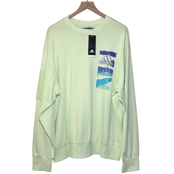 adidas Essentials Brandlove Sweatshirt in Almost Lime - Picture 4 of 9